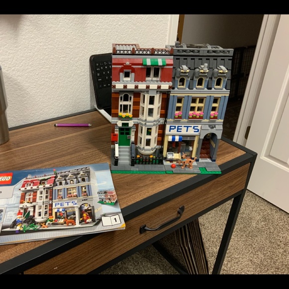 lego creator pet shop